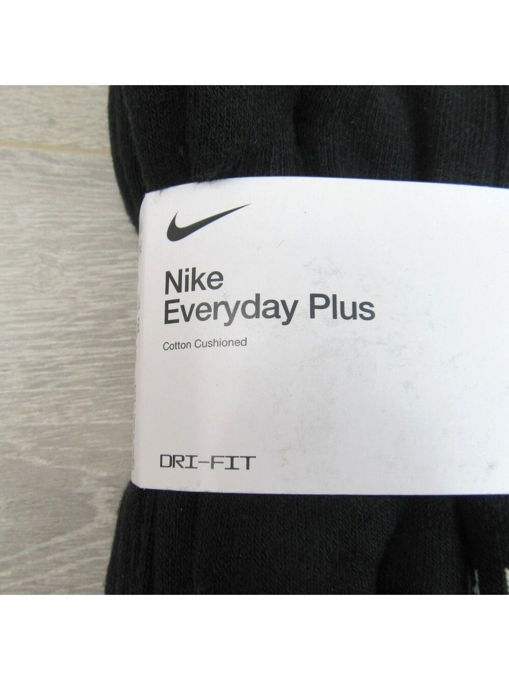 Nike Everyday Plus Dri-Fit Crew Socks Black 6 Pack Womens 6-10 / Youth 5Y-7Y NEW - Picture 3 of 8